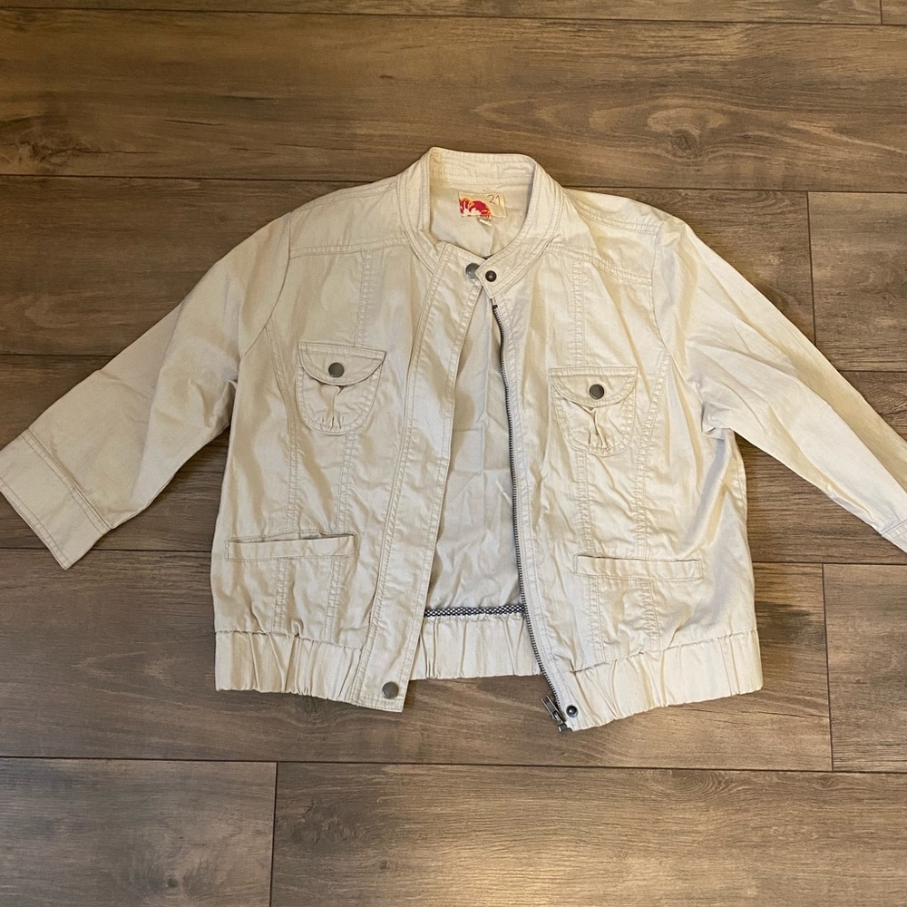 Cropped jacket
